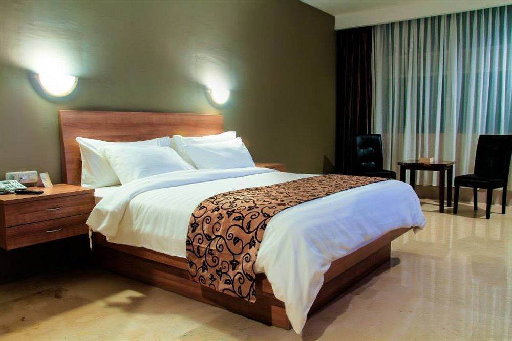 Horison Hotel Pematang Siantar Esterno foto
